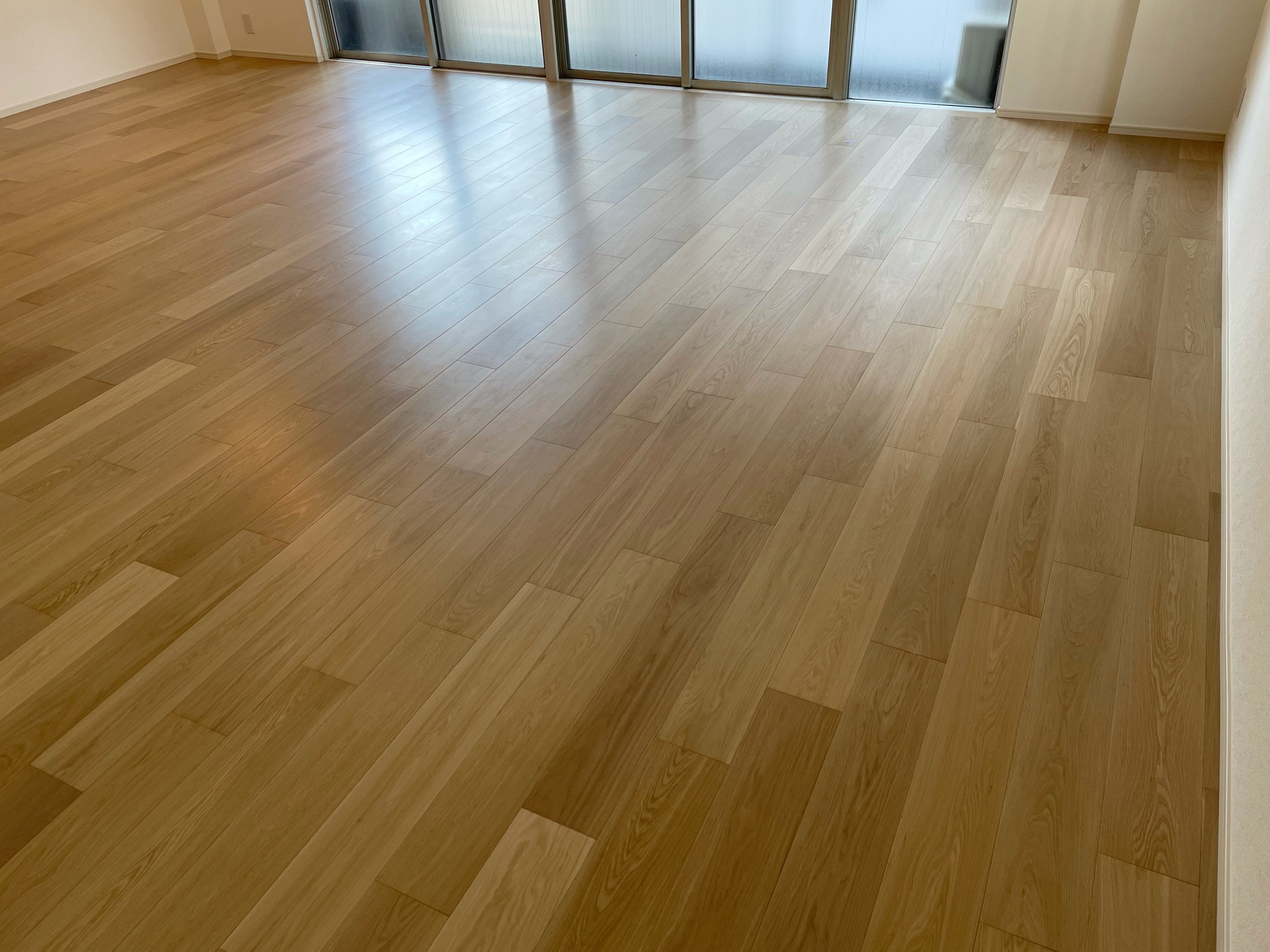 【施工前】江東区フロアコーティングの施工前｜東京都江東区の中古マンションのフローリング（シリコンフロアコーティング施工前）