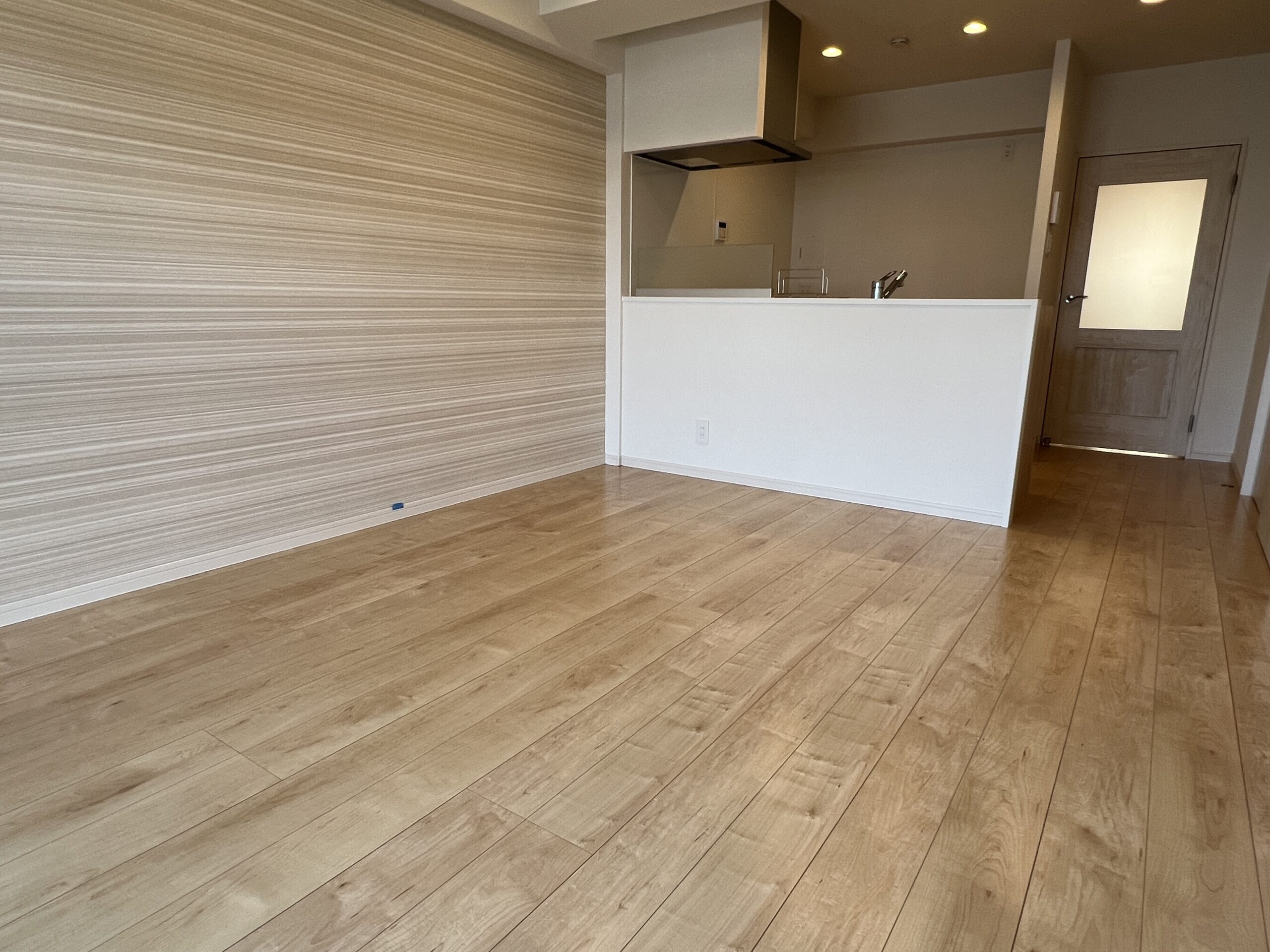 【施工後】大田区フロアコーティングの施工後|東京都大田区のご入居中戸建てにセラミックガラスフロアコーティングを施工した仕上り