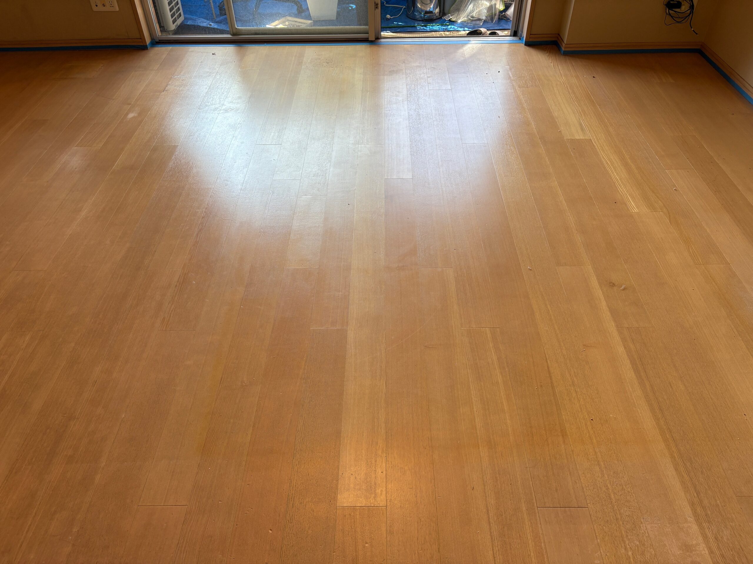 【施工前】板橋区フロアサンディングの施工前|東京都板橋区のご入居中マンションのフローリング(フロアサンディング施工前)