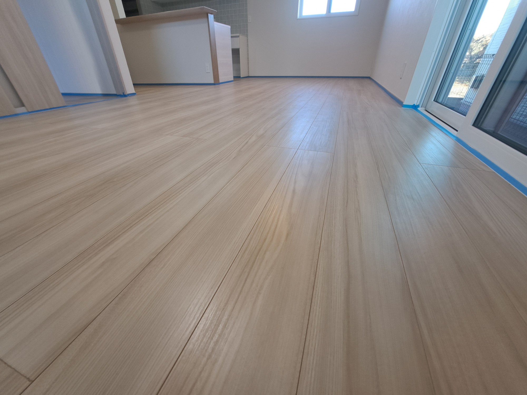 【施工前】新座市フロアコーティングの施工前|埼玉県新座市のご新築戸建てのフローリング(シリコンフロアコーティング施工前)