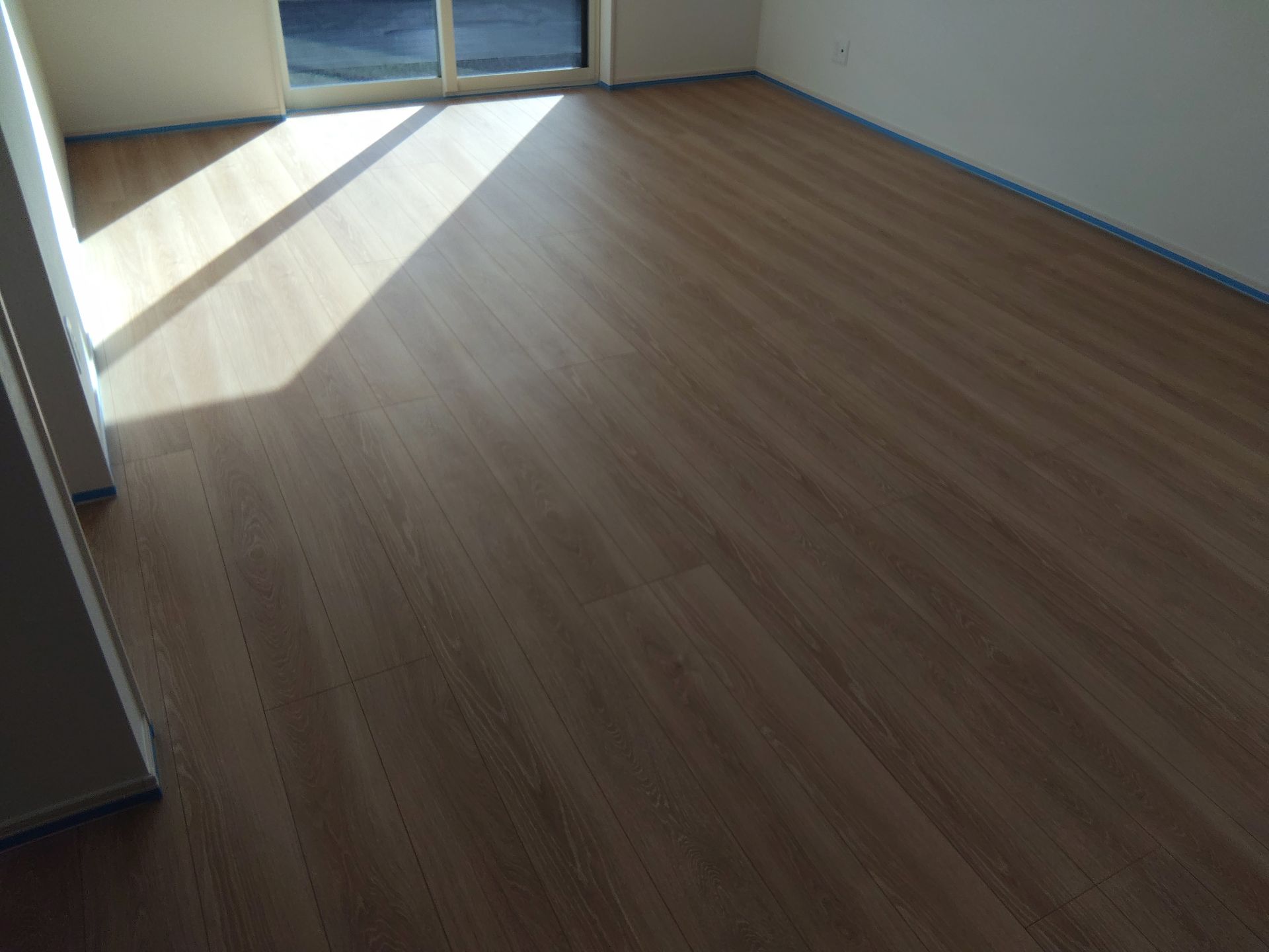 【施工前】小山市フロアコーティングの施工前|栃木県小山市のご新築戸建てのフローリング(シリコンフロアコーティング施工前)