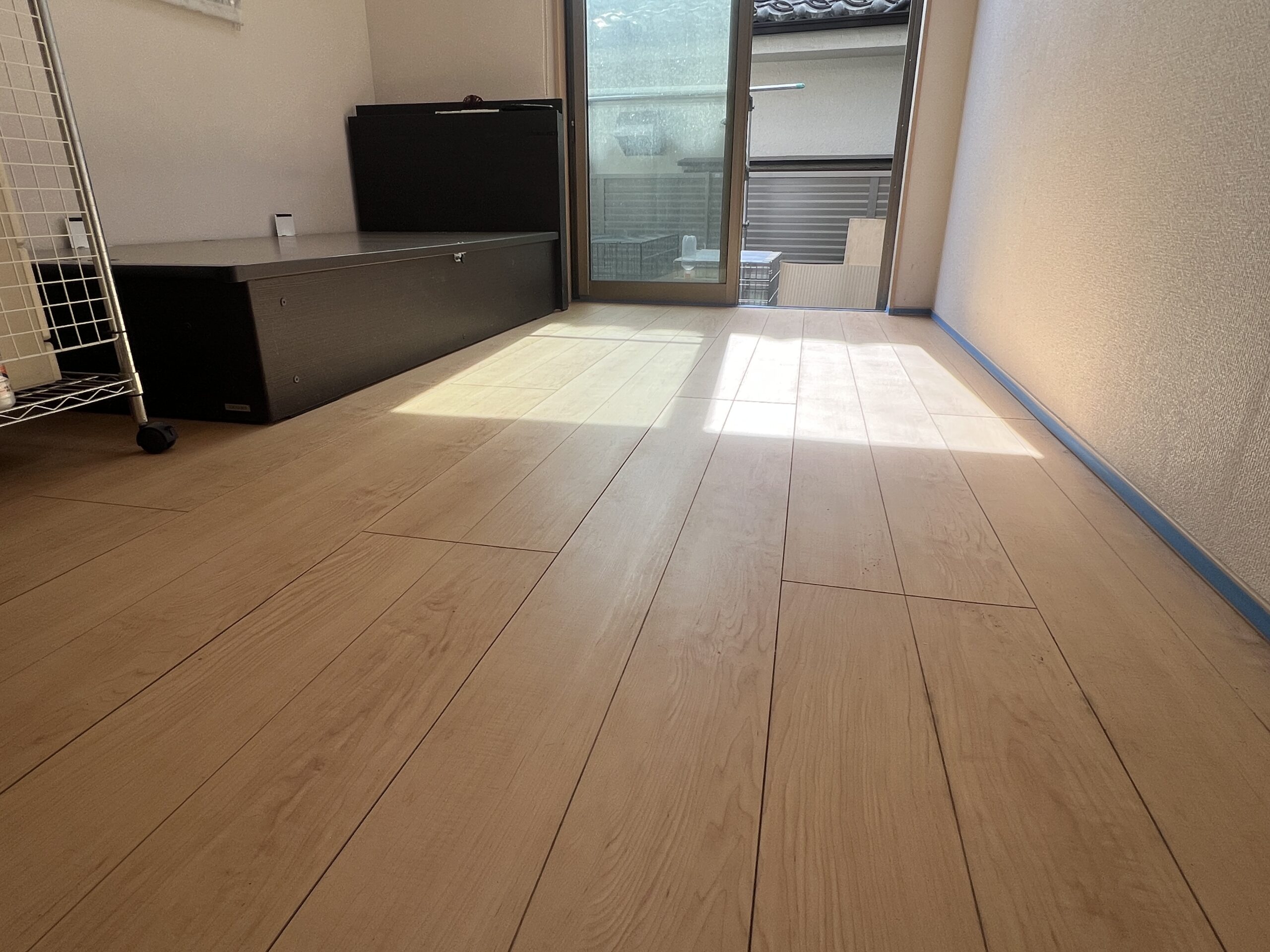 【施工前】横浜市フロアコーティングの施工前|神奈川県横浜市のご入居中戸建てのフローリング(シリコンフロアコーティング施工前)