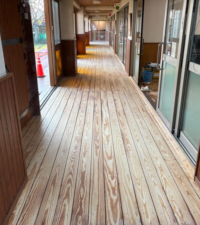 【施工後】川崎市フロアサンディングの施工後｜神奈川県川崎市の保育施設にフロアサンディングを施工した仕上り