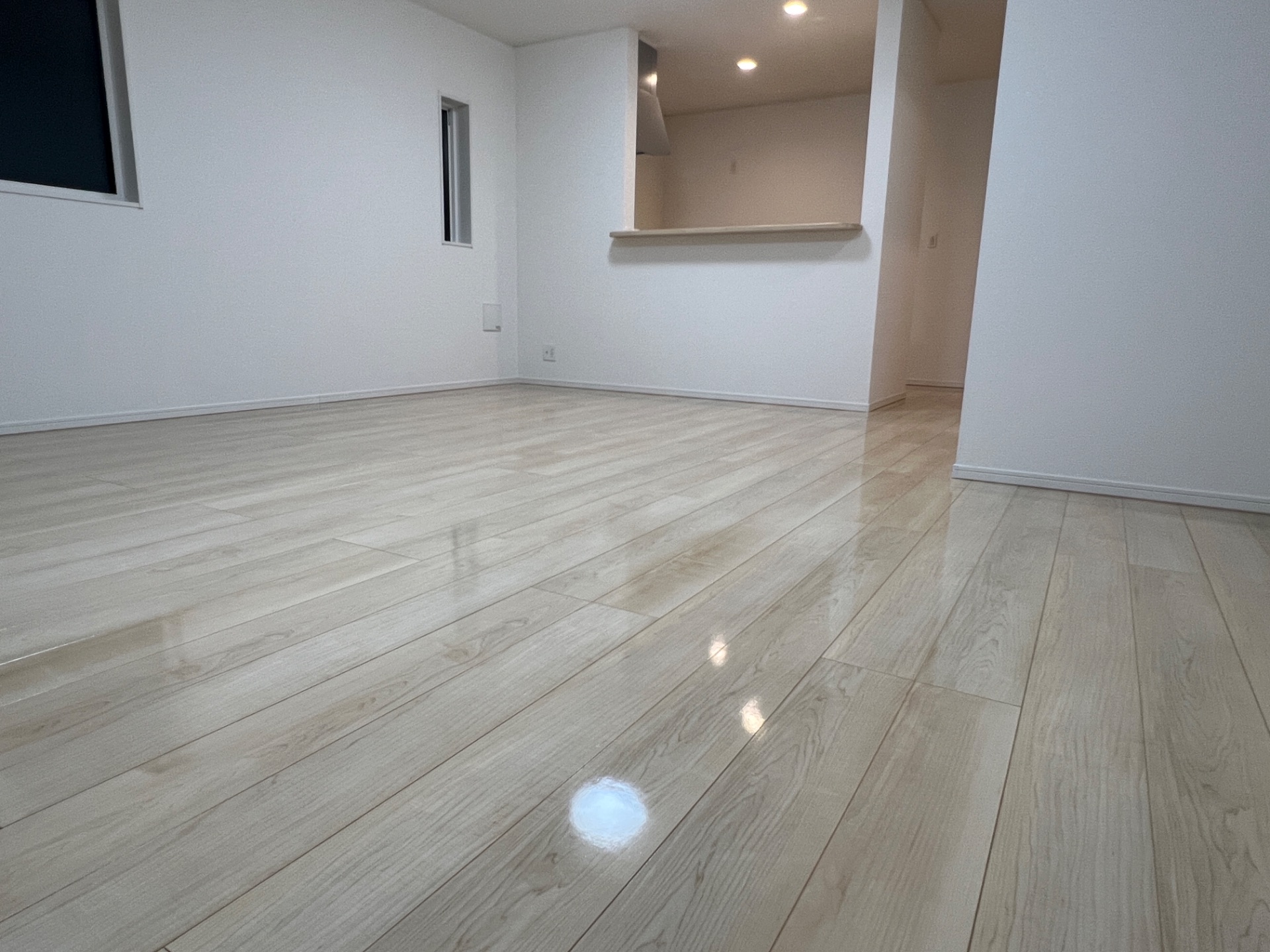 【施工後】福島フロアコーティングの施工後|福島県のご新築戸建てにシリコンフロアコーティングを施工した仕上り