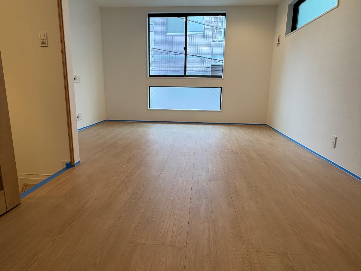 【施工前】文京区フロアコーティングの施工前|東京都文京区のご新築戸建てのフローリング(セラミックガラスフロアコーティング施工前)