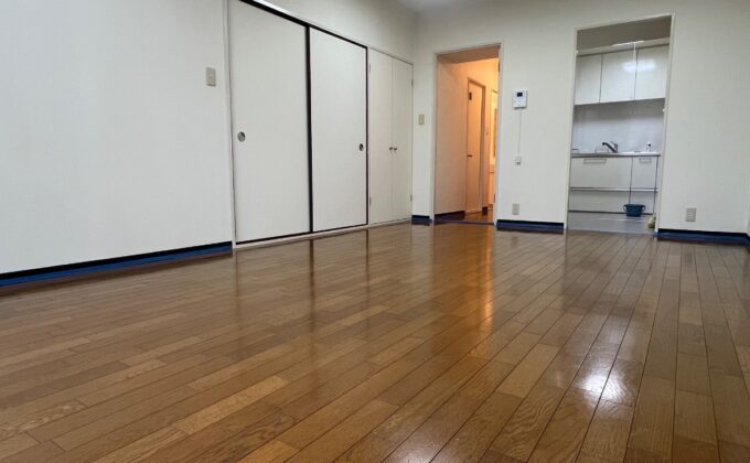 【施工前】東京都多摩市 中古マンション Ｎ様邸 ガラスフロアコーティング施工事例 施工前の状態