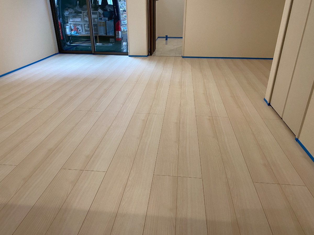 【施工前】船橋市フロアコーティングの施工前|千葉県船橋市のご新築戸建てのフローリング(セラミックガラスフロアコーティング施工前)