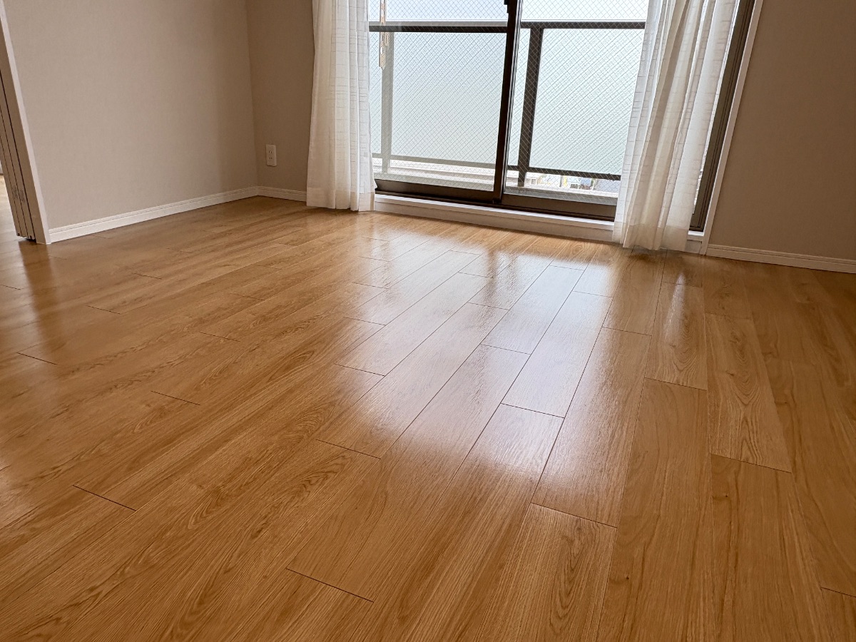 【施工後】千葉県松戸市 中古マンション Ｉ様邸 水性ウレタンコーティング施工事例 フロアコートプロ 水性ウレタンコーティング施工済み