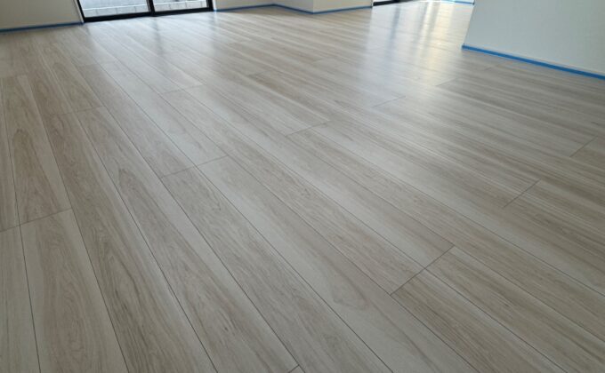 【施工前】栃木県宇都宮市 ご新築戸建て Ｌ様邸 シリコンフロアコーティング施工事例 施工前の状態
