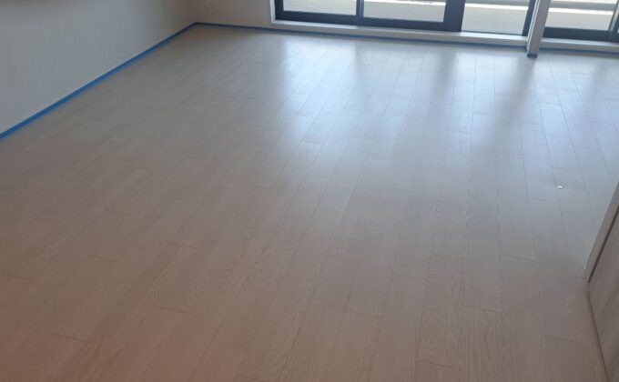 【施工前】埼玉県朝霞市 ご新築戸建て Ｋ様邸 ガラスフロアコーティング施工事例 施工前の状態