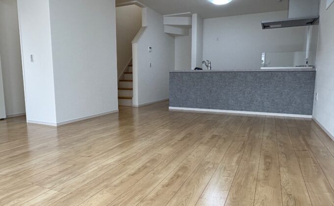 【施工後】埼玉県草加市 ご新築戸建て Ｙ様邸 ガラスフロアコーティング施工事例 フロアコートプロ ガラスフロアコーティング施工済み