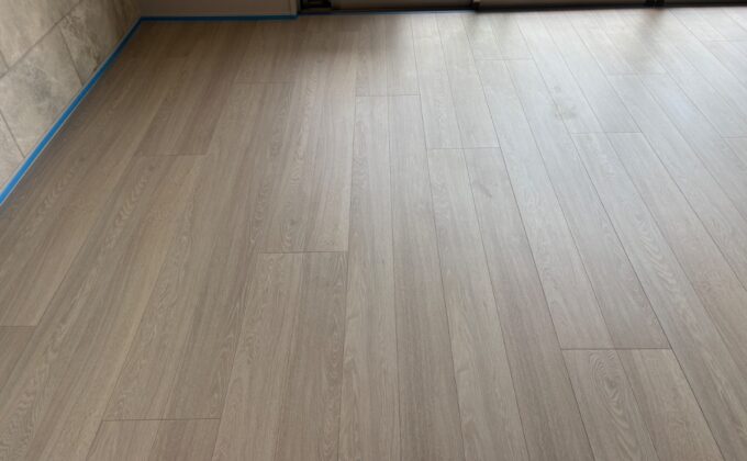 【施工前】栃木県宇都宮市 ご新築マンション Ｗ様邸 シリコンフロアコーティング施工事例 施工前の状態