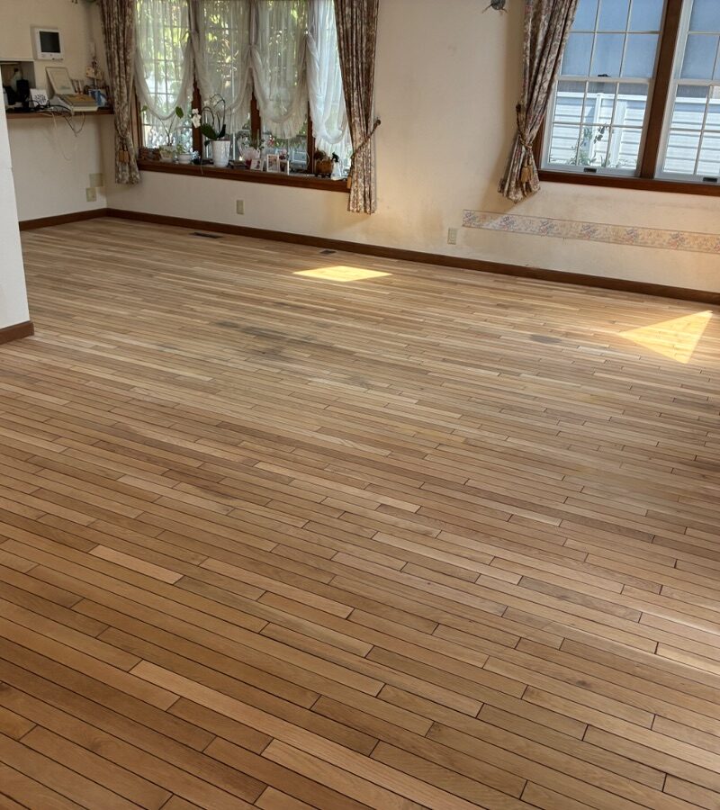 【施工後】木更津フロアサンディングの施工後｜千葉県木更津市のご入居中戸建てにフロアサンディングを施工した仕上り