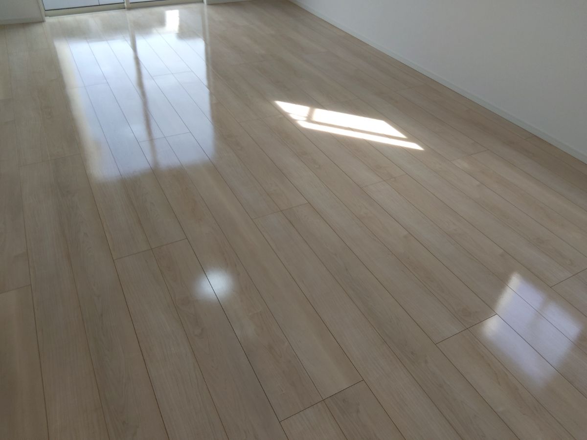 【施工後】宇都宮フロアコーティングの施工後｜栃木県宇都宮市のご新築戸建てにシリコンフロアコーティングを施工した仕上り