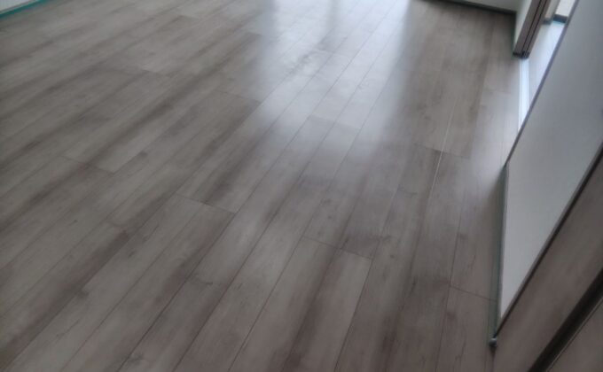 【施工前】栃木県真岡市 ご新築戸建て Ｌ様邸 シリコンフロアコーティング施工事例 施工前の状態