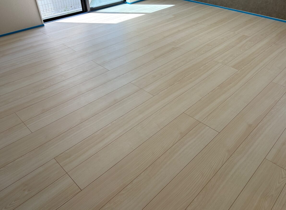 【施工前】日野市フロアコーティングの施工前｜東京都日野市のご新築戸建てのフローリング（セラミックガラスフロアコーティング施工前）