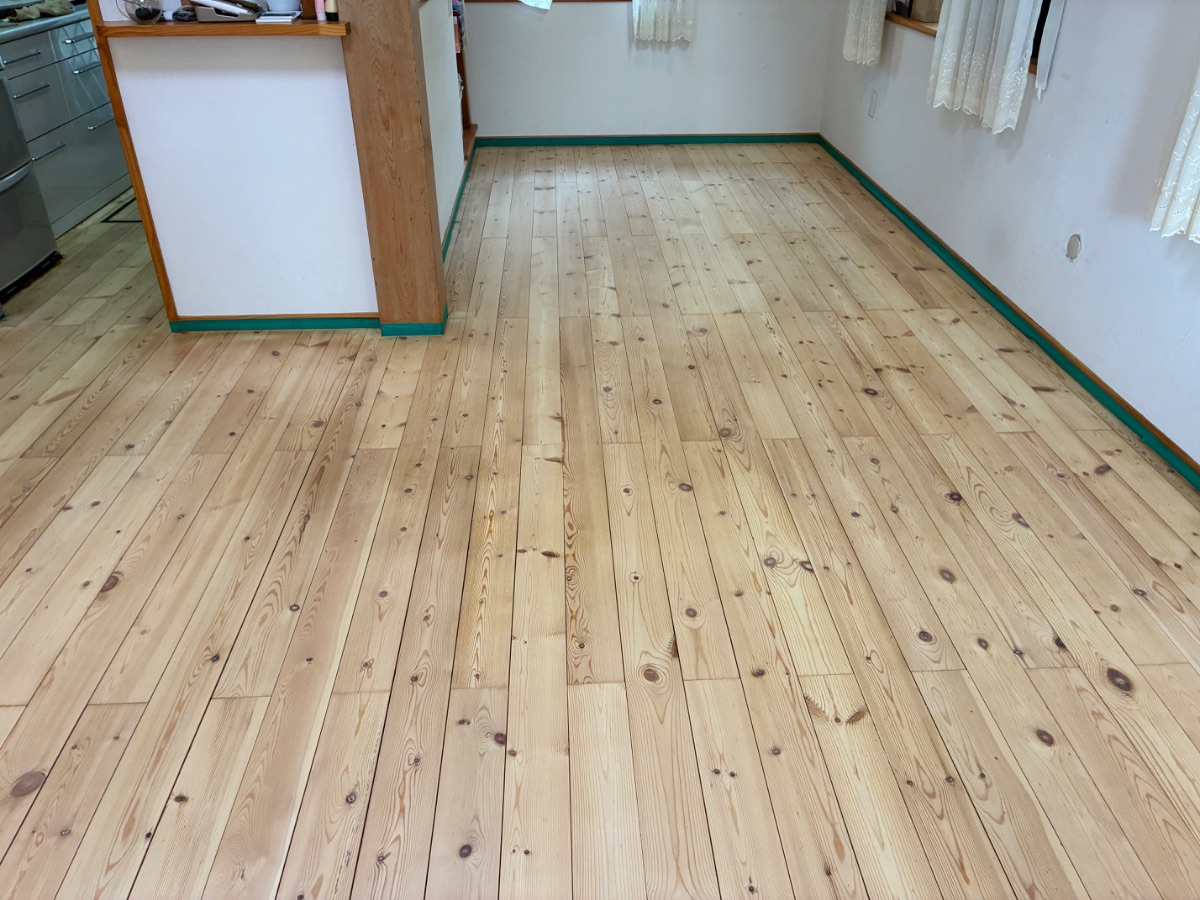 【施工後】相模原フロアサンディングの施工後｜神奈川県相模原市のご入居中戸建てにフロアサンディングを施工した仕上り