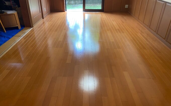 【施工後】神奈川県相模原市 ご入居中戸建て Ｈ様邸 ガラスフロアコーティング施工事例 フロアコートプロ ガラスフロアコーティング施工済み