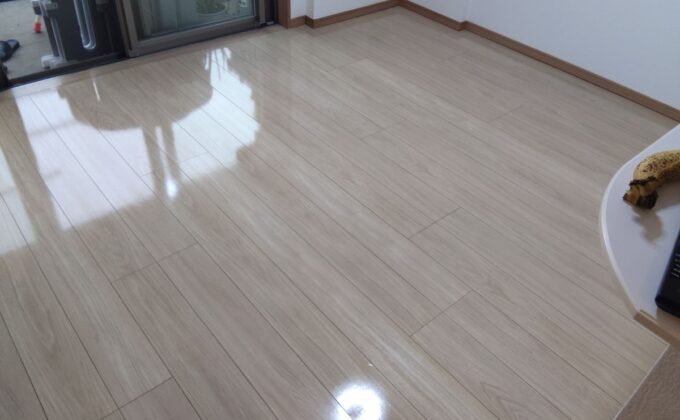 【施工後】東京都足立区 ご入居中マンション Ｓ様邸 シリコンフロアコーティング施工事例 フロアコートプロ シリコンフロアコーティング施工済み