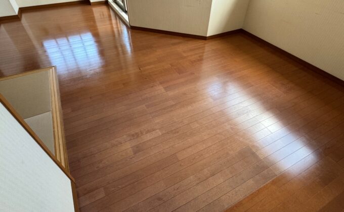 【施工後】神奈川県川崎市 中古マンション Ｎ様邸 ガラスフロアコーティング施工事例 フロアコートプロ ガラスフロアコーティング施工済み