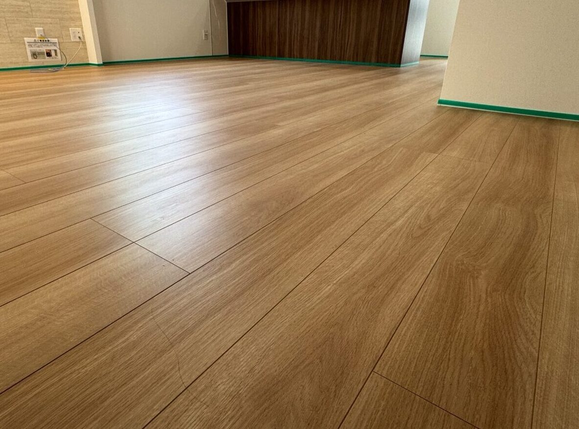 【施工前】練馬区フロアコーティングの施工前|東京都練馬区のご新築戸建てのフローリング(セラミックガラスフロアコーティング施工前)