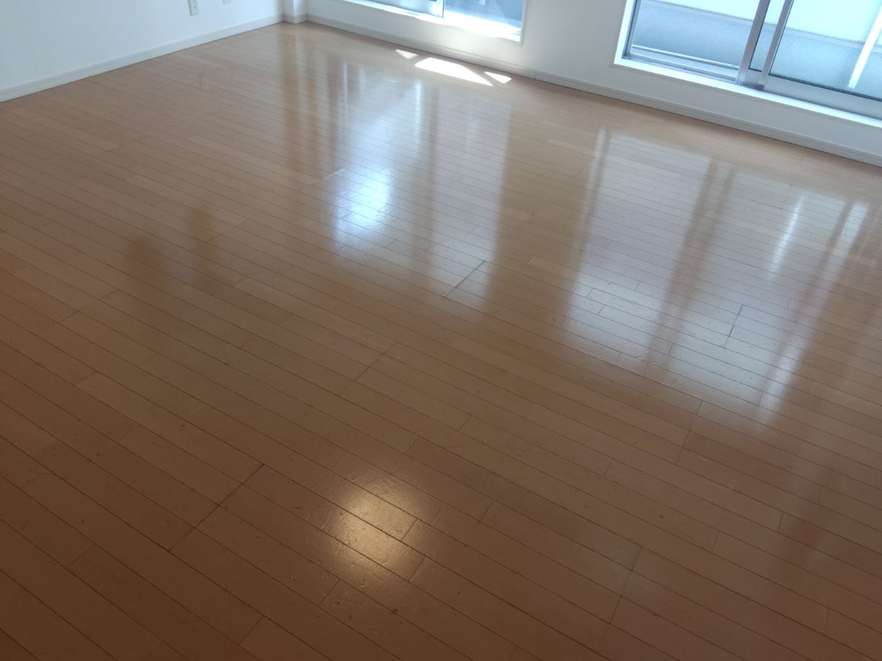 【施工後】文京区フロアコーティングの施工後｜東京都文京区の中古戸建てご退去後にセラミックガラスフロアコーティングを施工した仕上り
