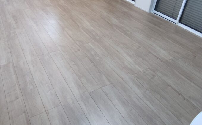 【施工前】栃木県宇都宮市 ご新築戸建て Ｌ様邸 シリコンフロアコーティング施工事例 施工前の状態