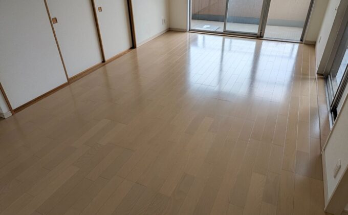 【施工後】横浜市フロアコーティングの施工後｜神奈川県横浜市南区の中古マンションにフロアコーティングを施工した仕上り
