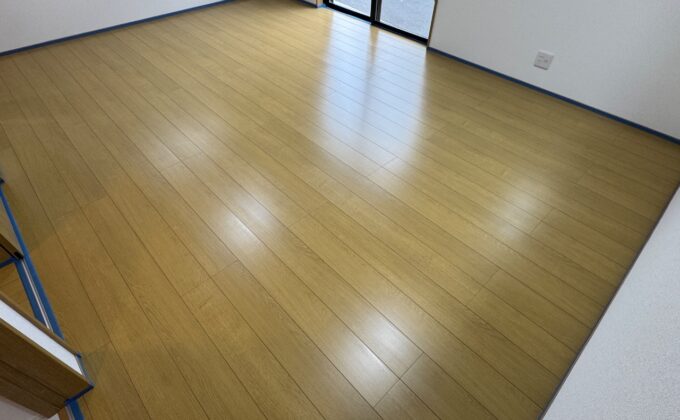 【施工前】杉並区フロアコーティングの施工前｜東京都杉並区のご新築戸建てのシートフローリング（フロアコーティング施工前）