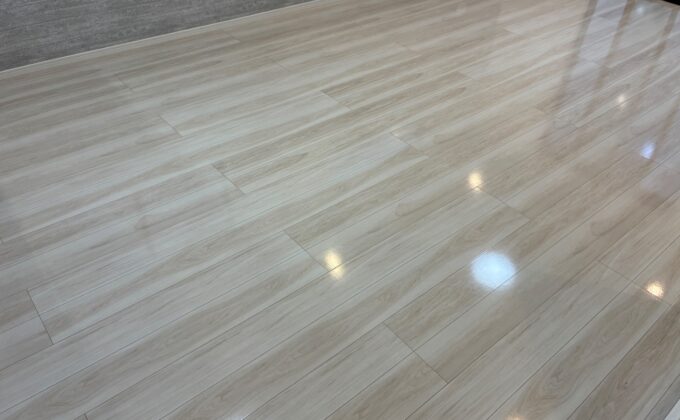 【施工後】シリコンフロアコーティングの施工後｜栃木県宇都宮市のご新築戸建てにフロアコーティングを施工した仕上り