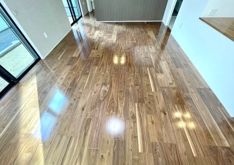 セラミックガラスフロアコーティング光沢タイプの施工事例