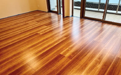 セラミックガラスフロアコーティング