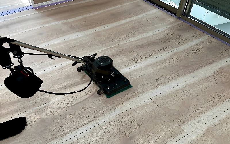 研磨・清掃などの下地処理作業